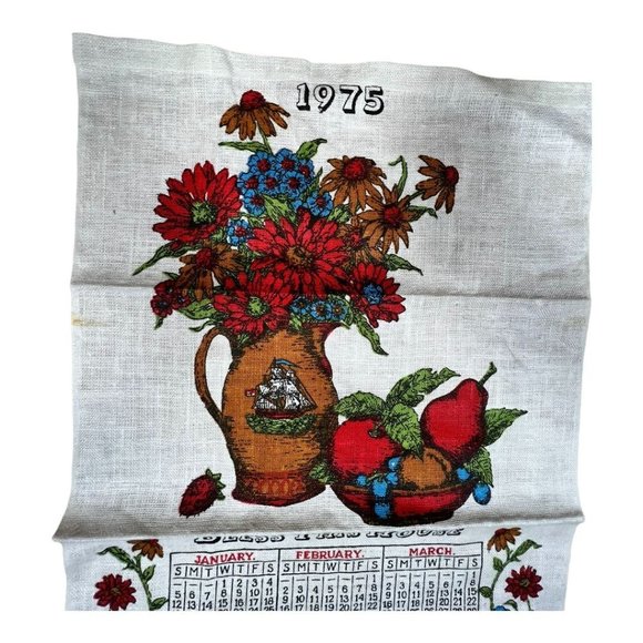 Linen 1975‎ Wall Calendar - Picture 2 of 8